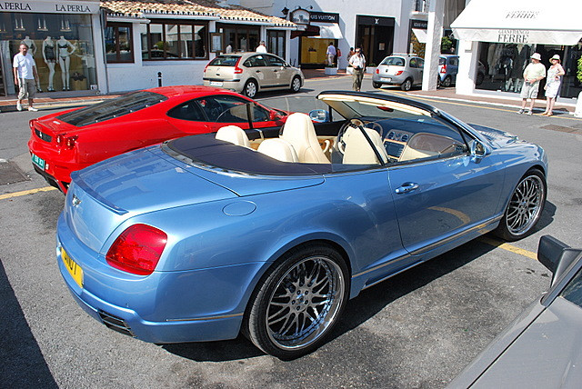 Bentley GTC F 430 11