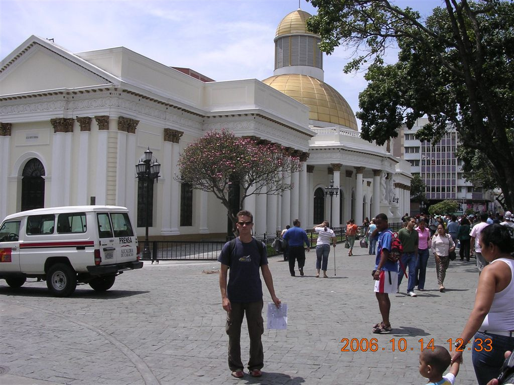 199 Caracas - Capitolio National