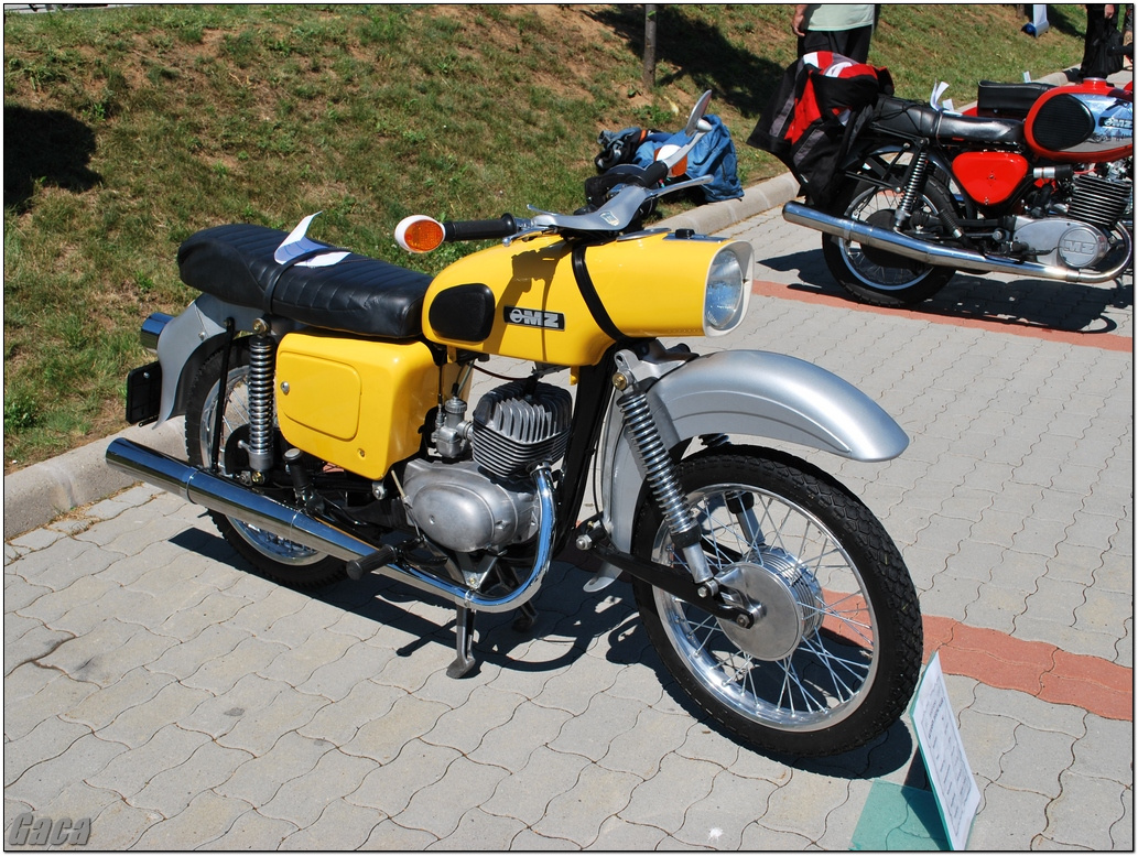 veteranmotortalalkozoveszpremelsogaca201200109