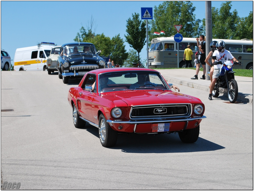 veteranmotortalalkozoveszpremelsogaca201200161