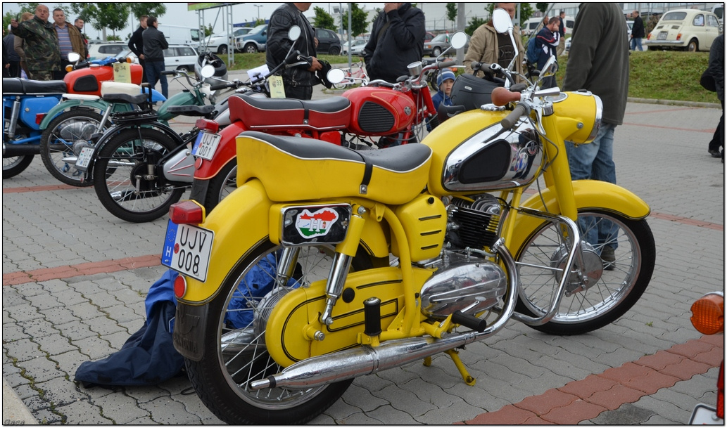 veszpremveteranmotortalakozogaca201300024