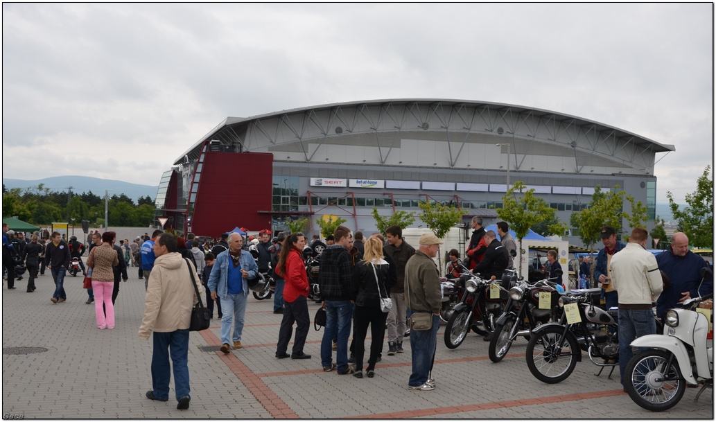 veszpremveteranmotortalakozogaca201300027