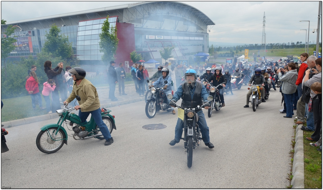 veszpremveteranmotortalakozogaca201300062