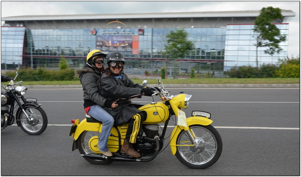 veszpremveteranmotortalakozogaca201300135