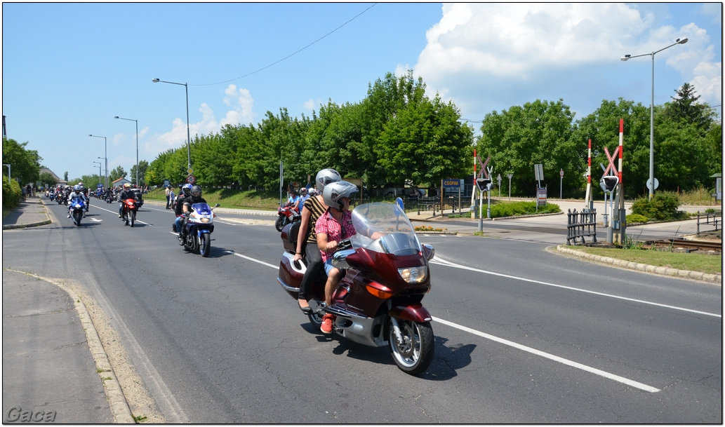 harleydavidsonopenroadfelvonulasmotorgaca201300048