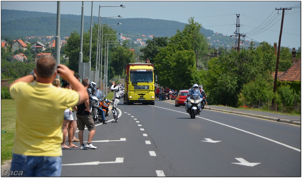 harleydavidsonopenroadfelvonulasmotorgaca201300055