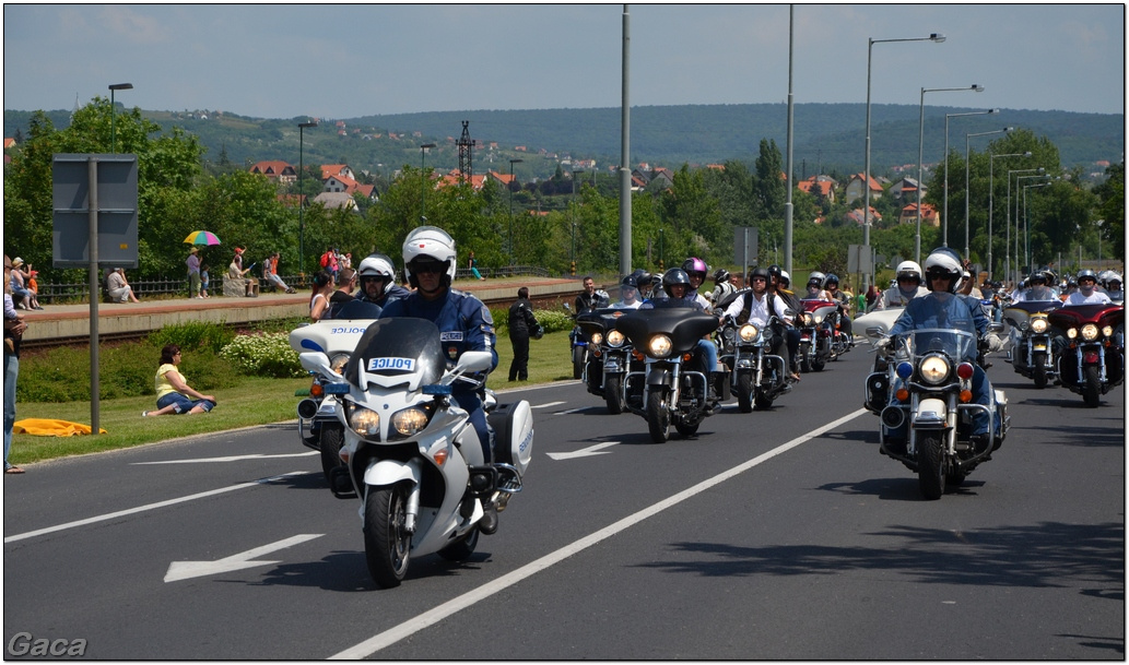 harleydavidsonopenroadfelvonulasmotorgaca201300061