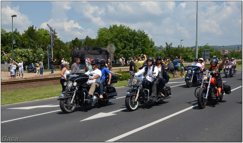 harleydavidsonopenroadfelvonulasmotorgaca201300065