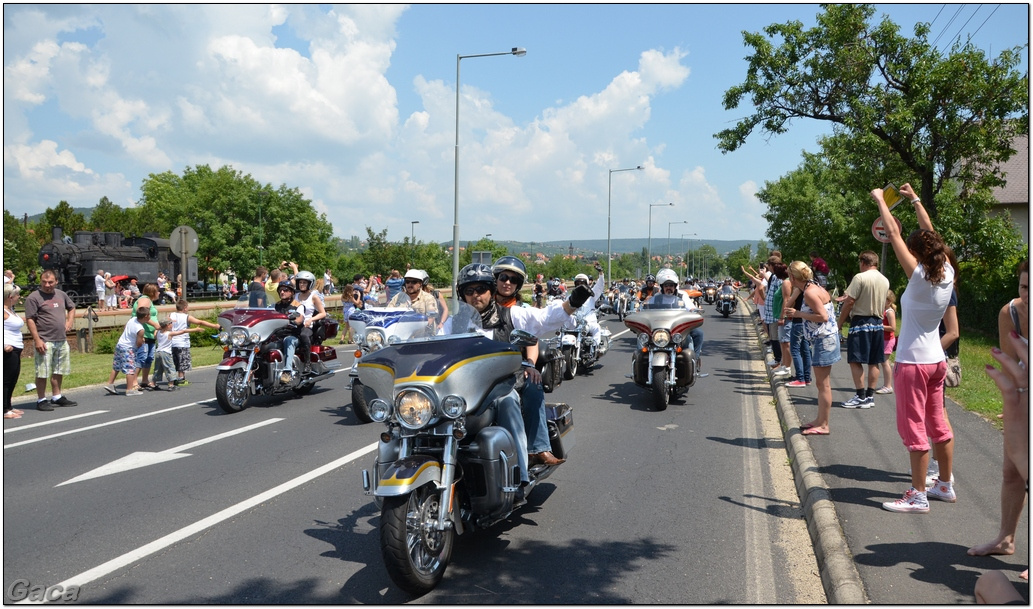 harleydavidsonopenroadfelvonulasmotorgaca201300070