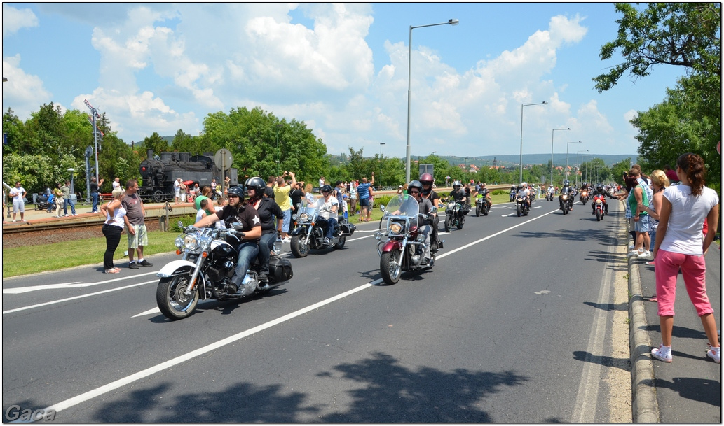 harleydavidsonopenroadfelvonulasmotorgaca201300083