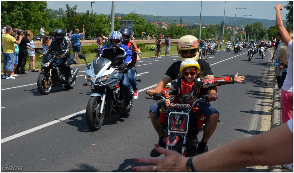 harleydavidsonopenroadfelvonulasmotorgaca201300097