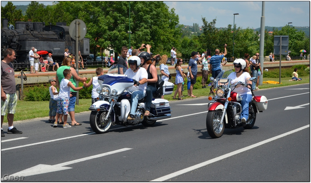 harleydavidsonopenroadfelvonulasmotorgaca201300104