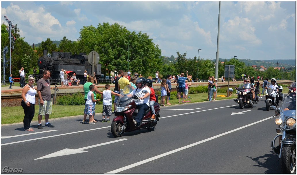 harleydavidsonopenroadfelvonulasmotorgaca201300134