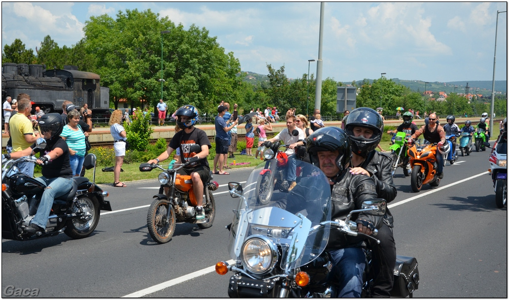 harleydavidsonopenroadfelvonulasmotorgaca201300186