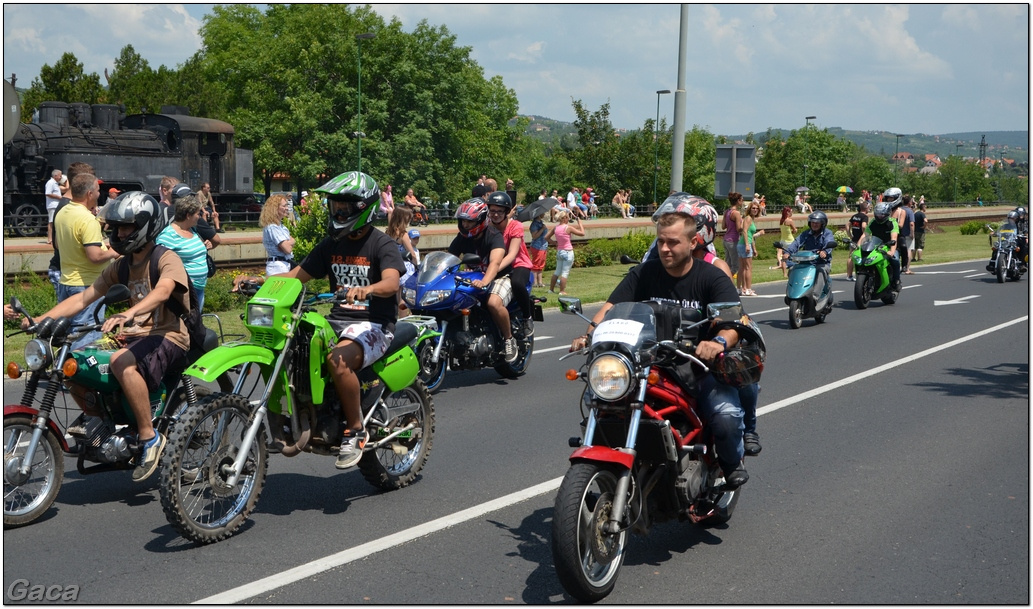 harleydavidsonopenroadfelvonulasmotorgaca201300189