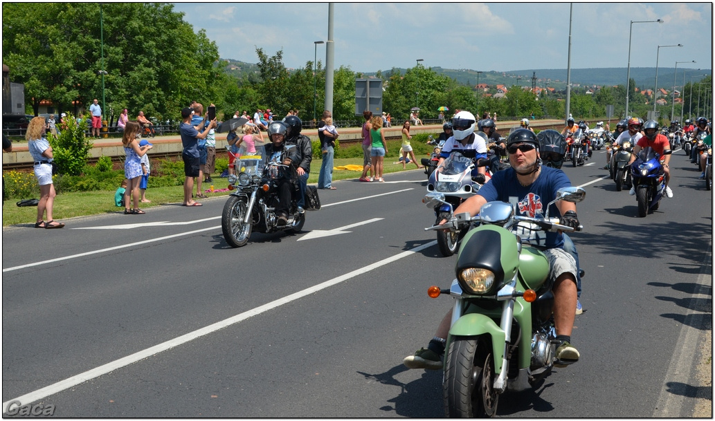 harleydavidsonopenroadfelvonulasmotorgaca201300192