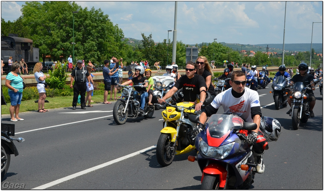 harleydavidsonopenroadfelvonulasmotorgaca201300199