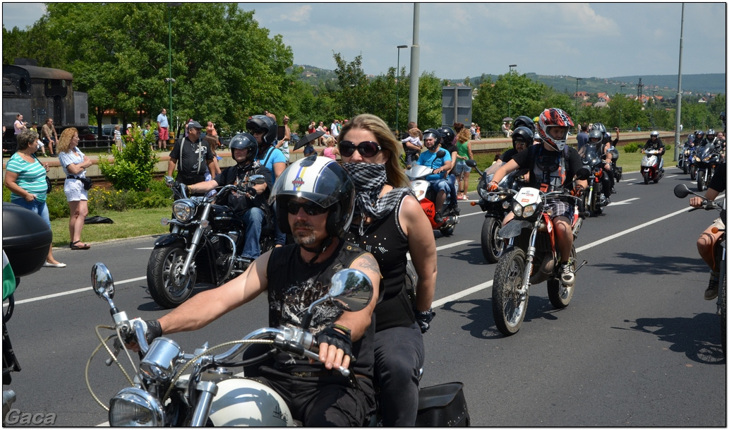 harleydavidsonopenroadfelvonulasmotorgaca201300209