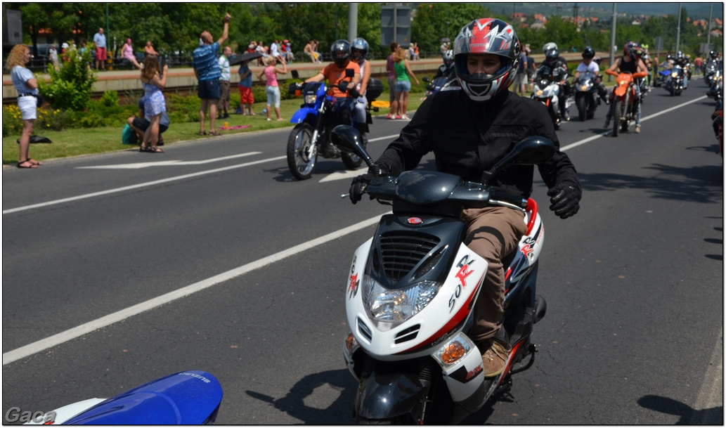 harleydavidsonopenroadfelvonulasmotorgaca201300228