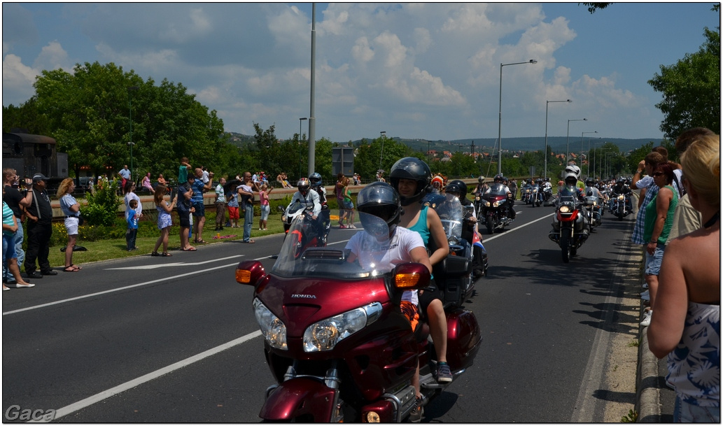 harleydavidsonopenroadfelvonulasmotorgaca201300289