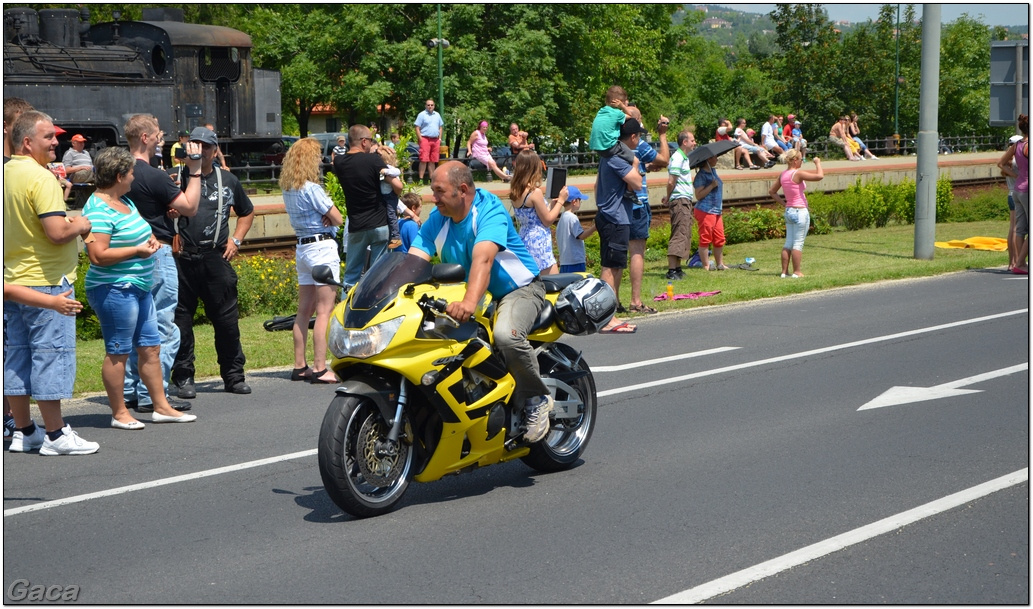 harleydavidsonopenroadfelvonulasmotorgaca201300301