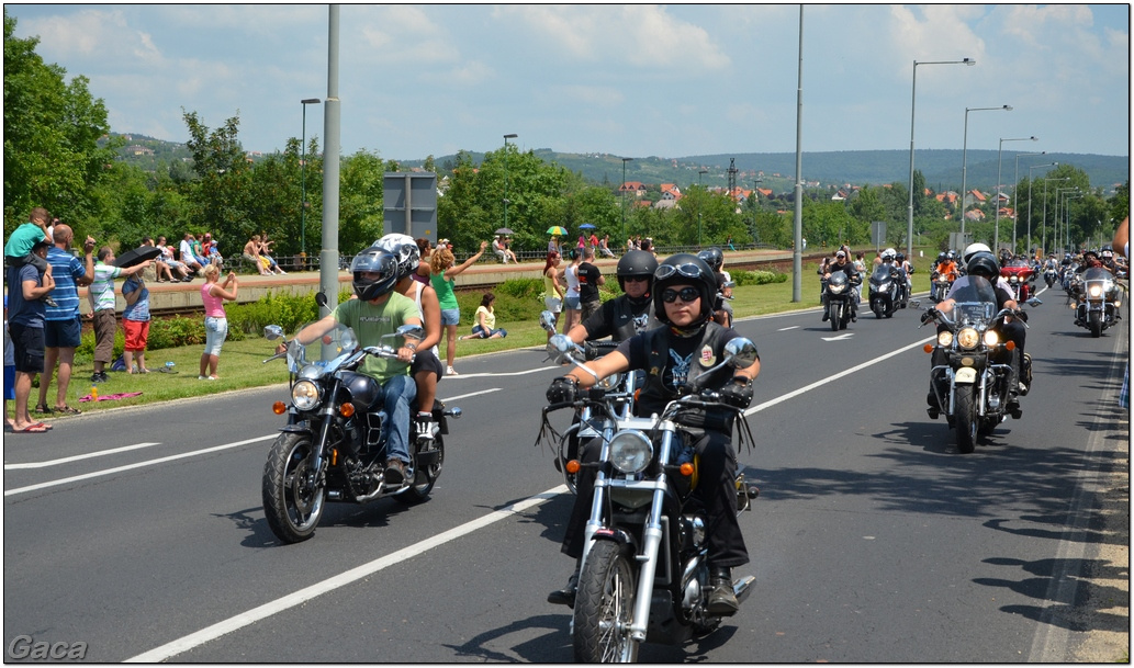 harleydavidsonopenroadfelvonulasmotorgaca201300327