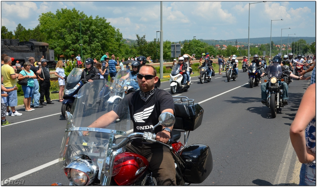 harleydavidsonopenroadfelvonulasmotorgaca201300375