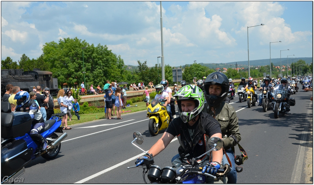 harleydavidsonopenroadfelvonulasmotorgaca201300423