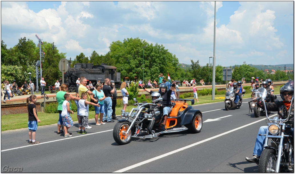 harleydavidsonopenroadfelvonulasmotorgaca201300493