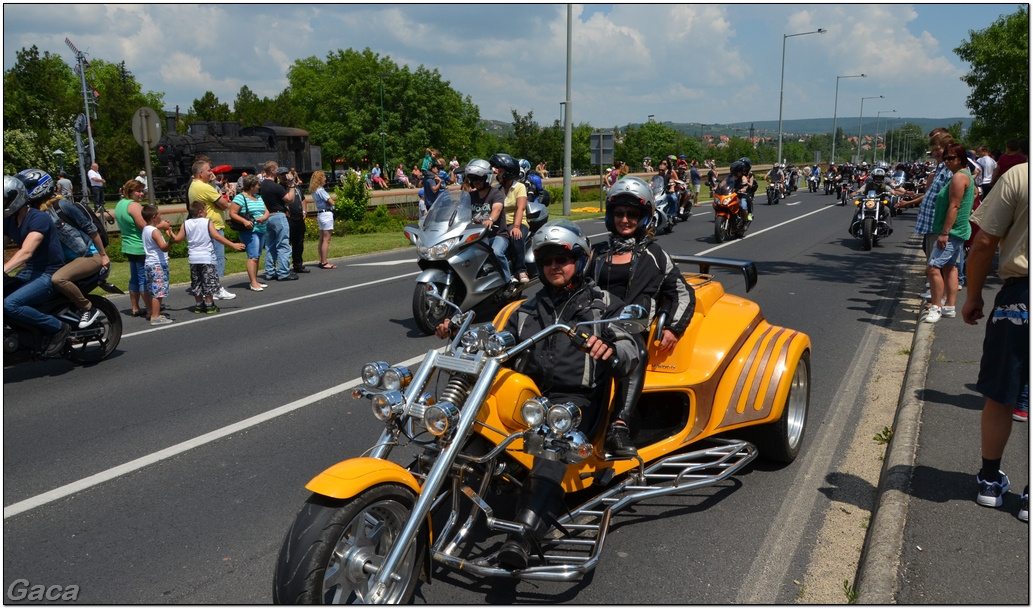 harleydavidsonopenroadfelvonulasmotorgaca201300502