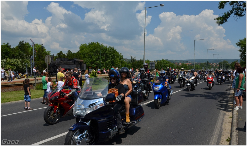 harleydavidsonopenroadfelvonulasmotorgaca201300508