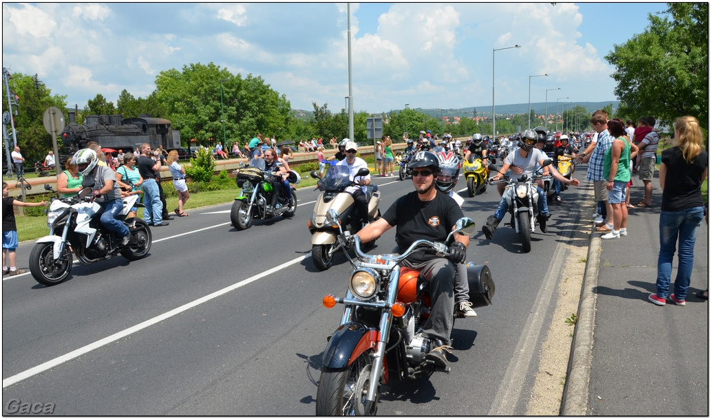 harleydavidsonopenroadfelvonulasmotorgaca201300520