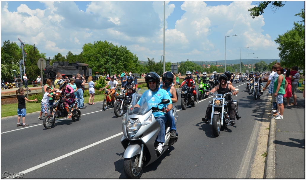 harleydavidsonopenroadfelvonulasmotorgaca201300539