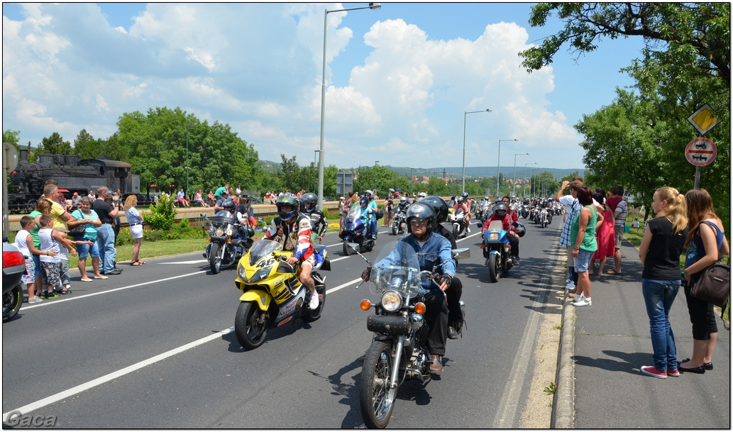 harleydavidsonopenroadfelvonulasmotorgaca201300546