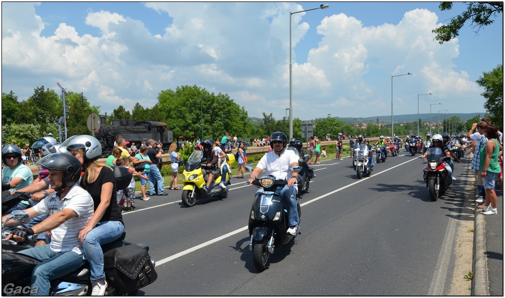 harleydavidsonopenroadfelvonulasmotorgaca201300549