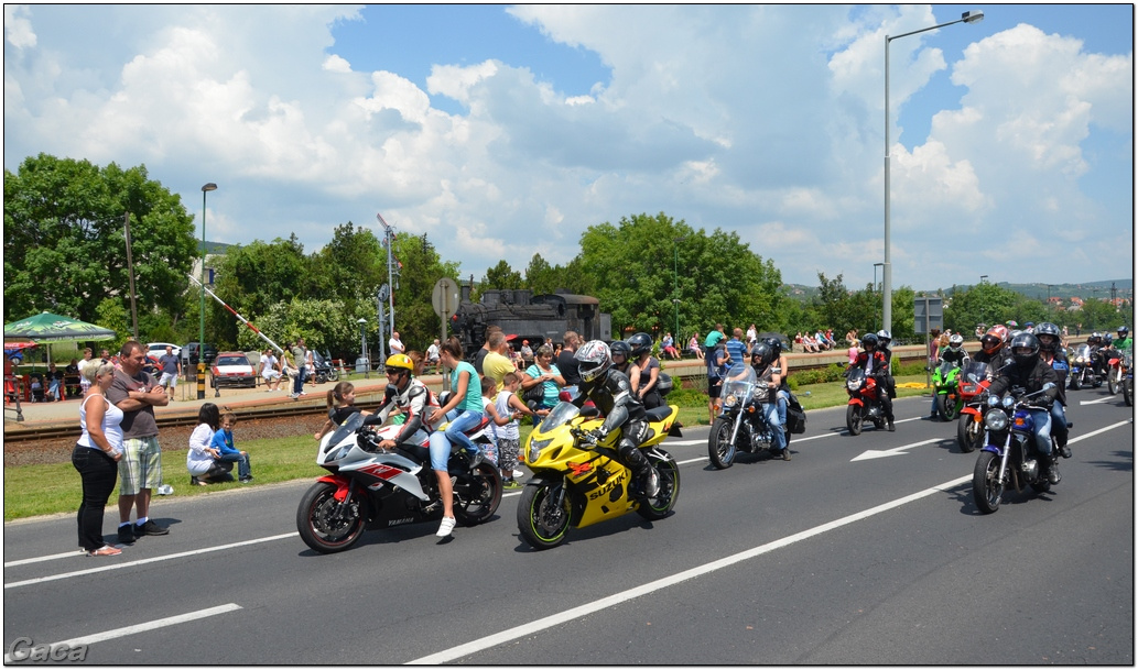 harleydavidsonopenroadfelvonulasmotorgaca201300563