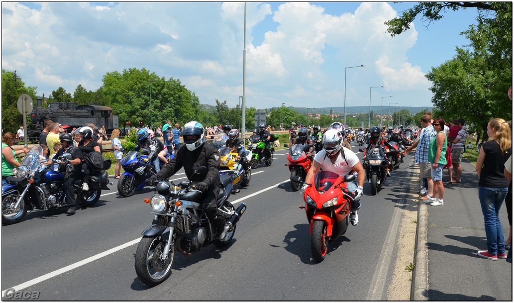 harleydavidsonopenroadfelvonulasmotorgaca201300568