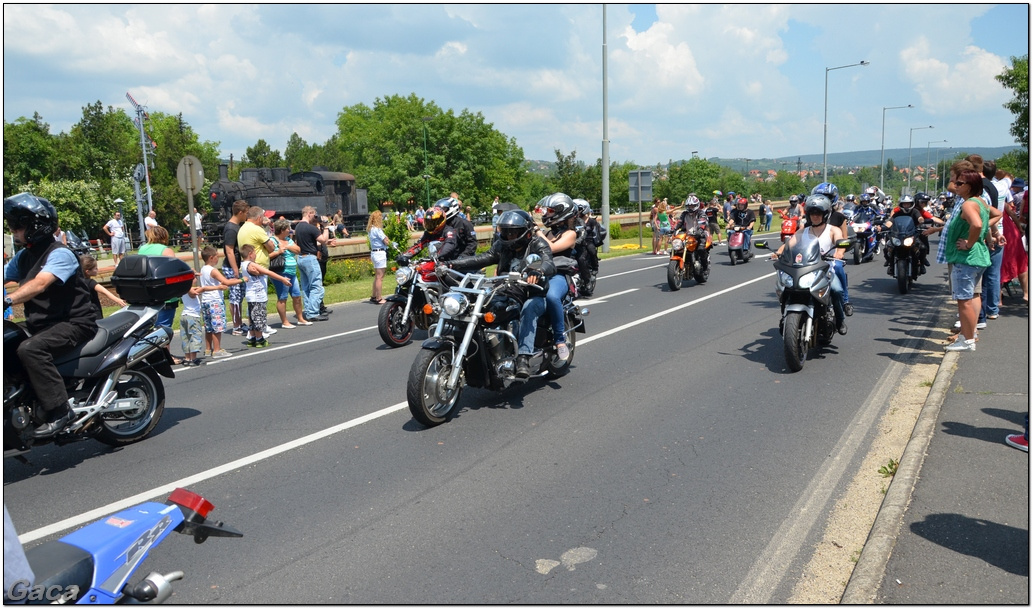 harleydavidsonopenroadfelvonulasmotorgaca201300575