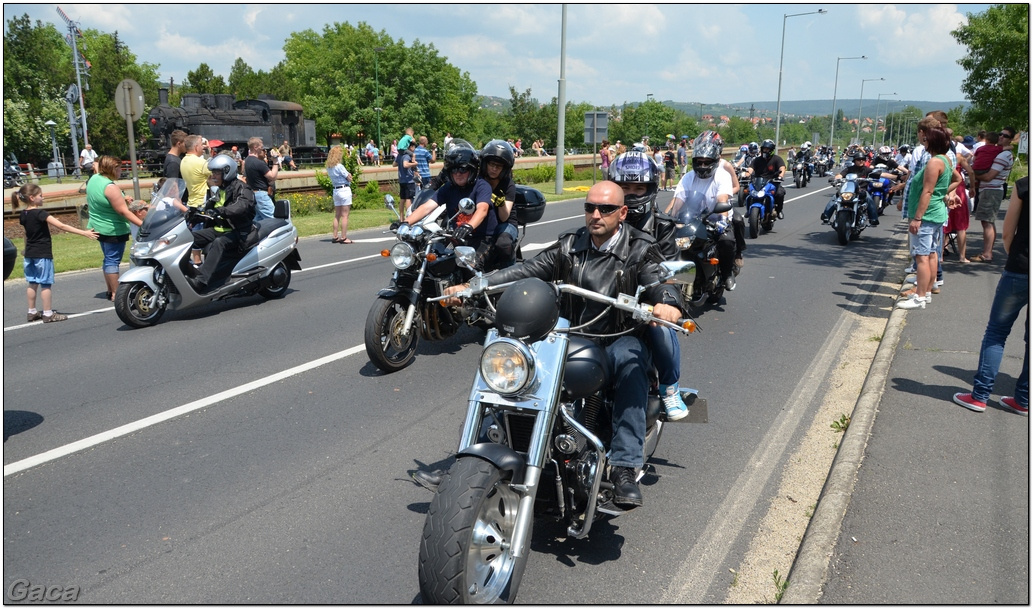 harleydavidsonopenroadfelvonulasmotorgaca201300583