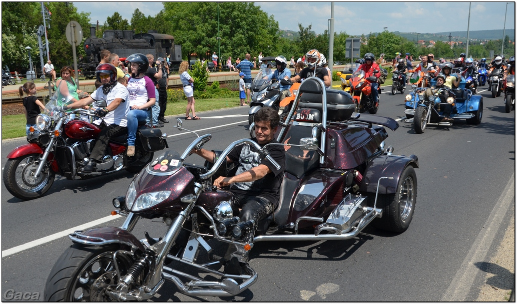 harleydavidsonopenroadfelvonulasmotorgaca201300613