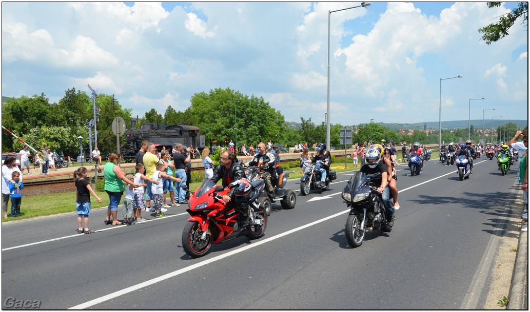 harleydavidsonopenroadfelvonulasmotorgaca201300624