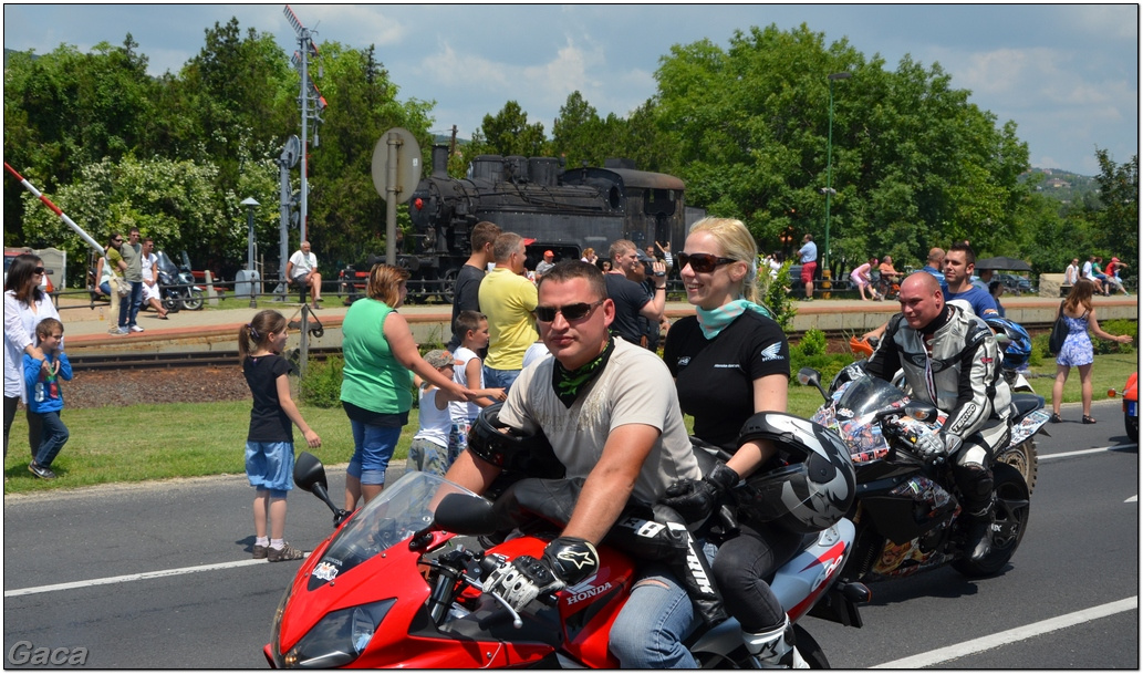 harleydavidsonopenroadfelvonulasmotorgaca201300628