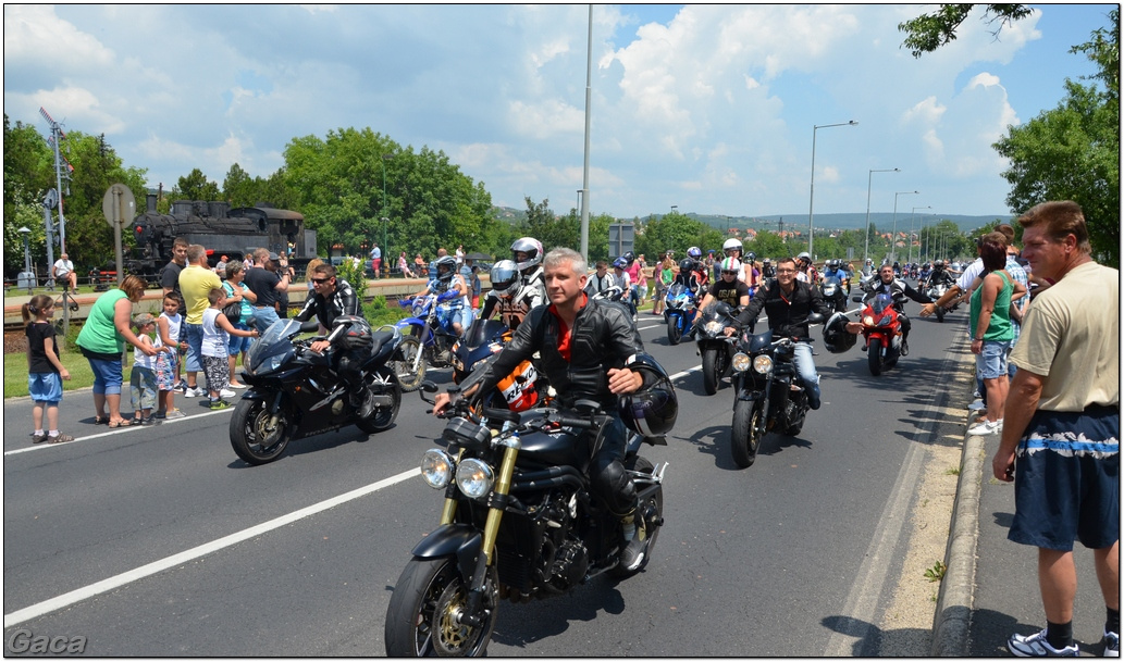 harleydavidsonopenroadfelvonulasmotorgaca201300631