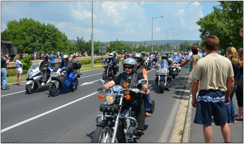 harleydavidsonopenroadfelvonulasmotorgaca201300641