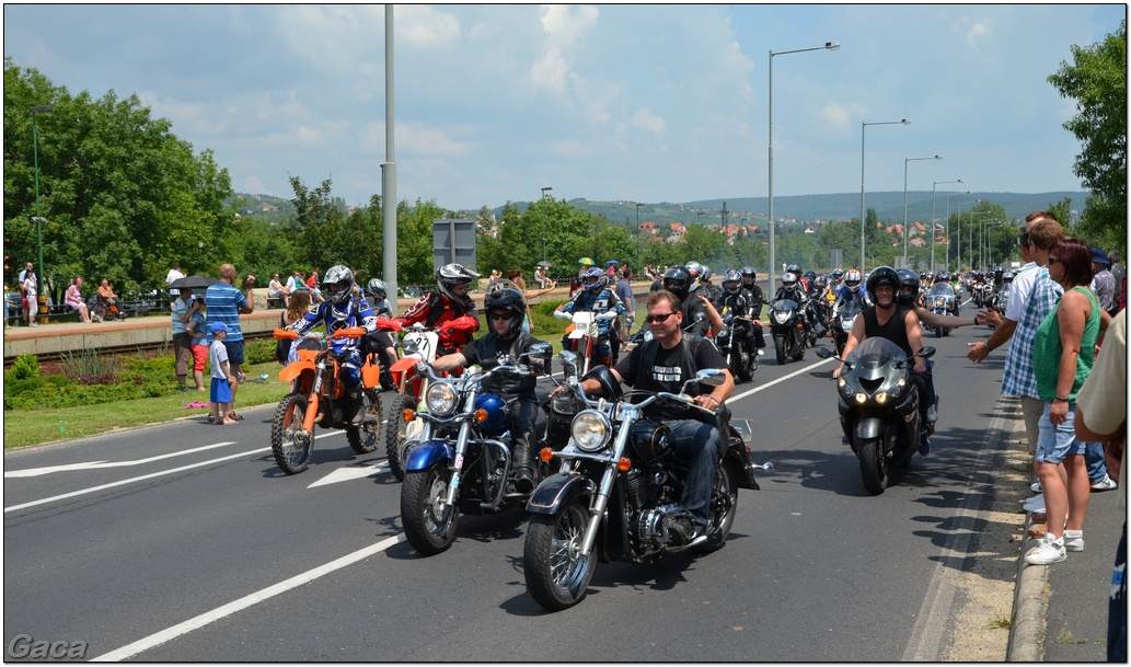 harleydavidsonopenroadfelvonulasmotorgaca201300687