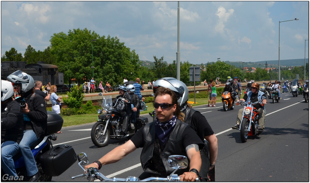 harleydavidsonopenroadfelvonulasmotorgaca201300691