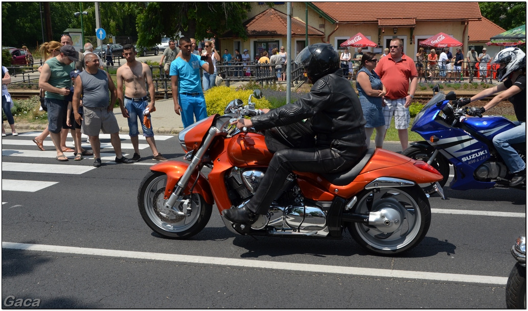 harleydavidsonopenroadfelvonulasmotorgaca201300700