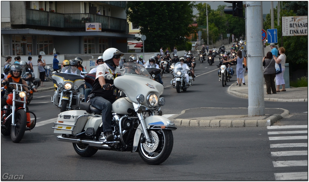 harleydavidsonopenroadfelvonulasmotorgaca201300717