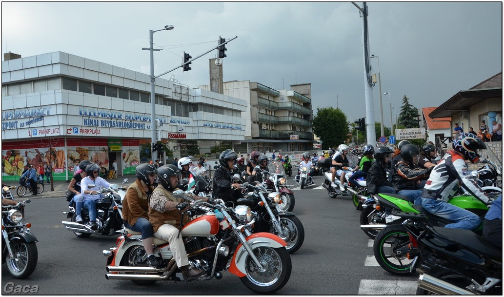 harleydavidsonopenroadfelvonulasmotorgaca201300725