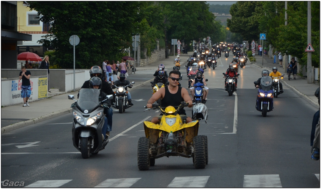 harleydavidsonopenroadfelvonulasmotorgaca201300908